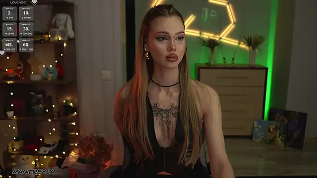 ManiFreyja online show from 11/22/25, 09:58