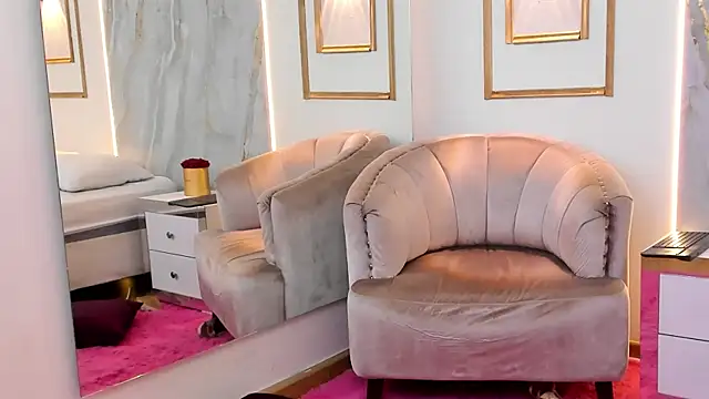 AmandaMartinez  online show from 03/03/25, 06:22