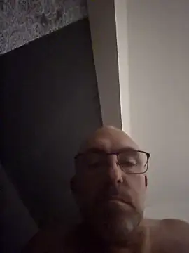 Crosss-23cm online show from 11/12/25, 07:57