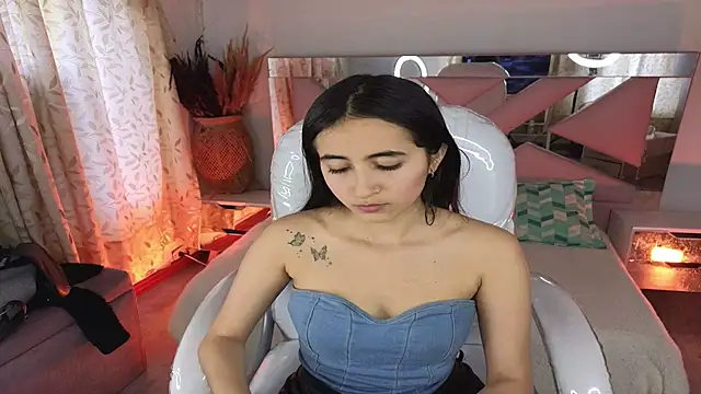 Mia Fischer online show from 12/03/25, 07:45