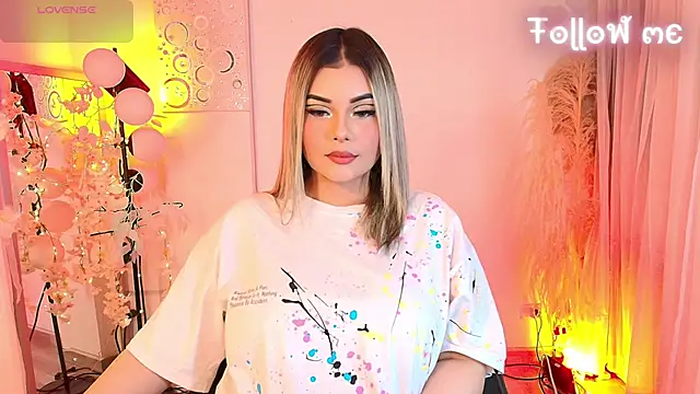 Ladydream1 online show from 09/12/25, 11:37