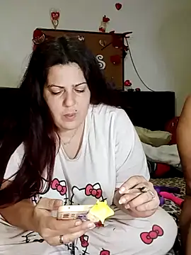 kittymorenita26 online show from 02/06/25, 09:28