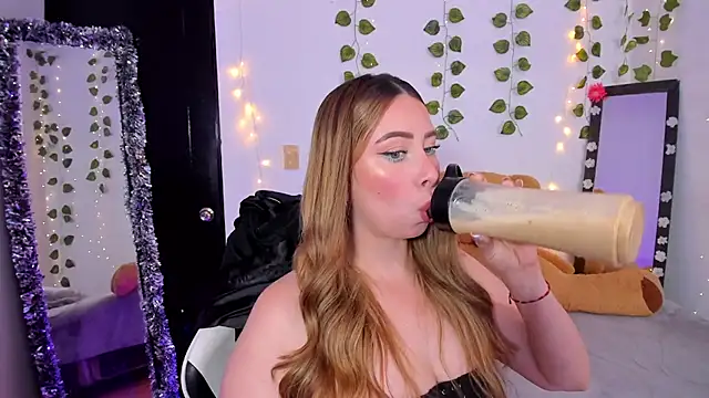 JanneKim online show from 04/01/26, 02:58