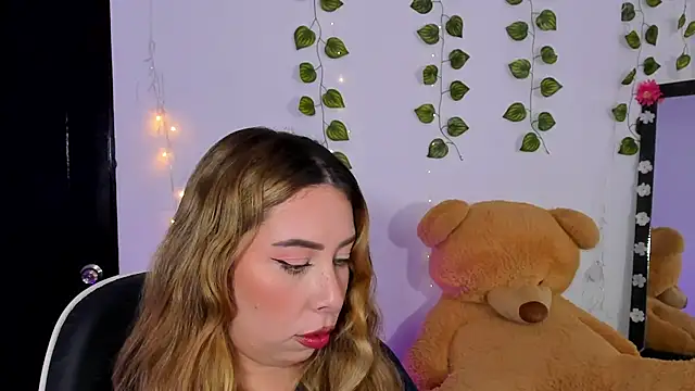 JanneKim online show from 04/14/26, 03:29