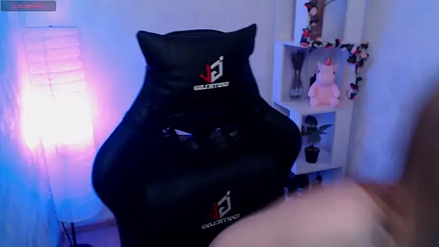 LianaBright online show from 03/03/25, 05:09