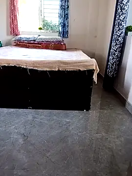 Snapshot of EeshaBhabi chatting on 11/19/25, 05:40 EeshaBhabi online show from 11/19/25, 05:40