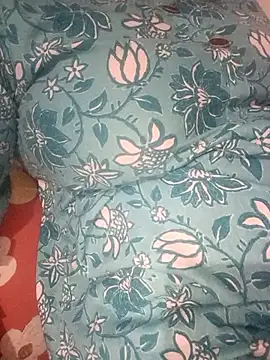 Snapshot of EeshaBhabi chatting on 11/27/25, 02:19 EeshaBhabi online show from 11/27/25, 02:19