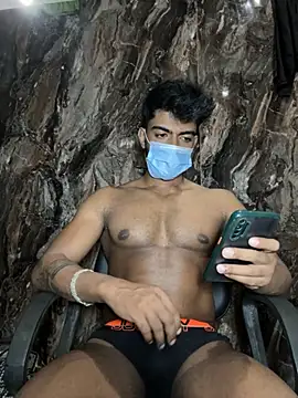 Snapshot of rony6663 chatting on 11/04/25, 05:12 rony6663 online show from 11/04/25, 05:12