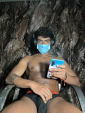 rony6663 online show from 03/13/26, 06:47