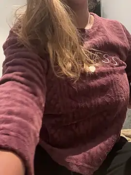 TEMPTING-TAMMY online show from 02/15/26, 08:24