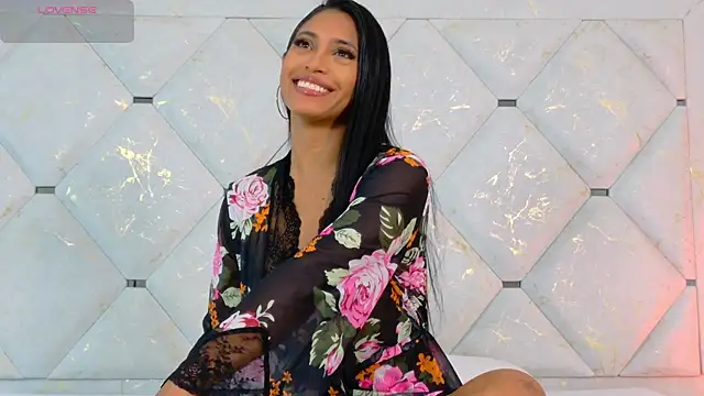 Anna risse online show from 10/06/25, 04:10