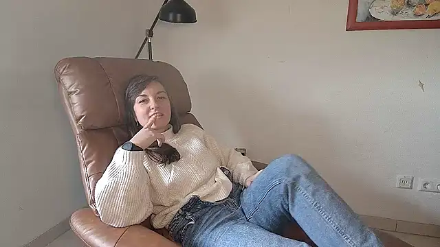 Snapshot of stunning_Rosi chatting on 01/24/25, 11:26 stunning Rosi online show from 01/24/25, 11:26