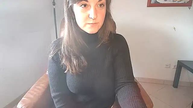 Snapshot of stunning_Rosi chatting on 01/29/25, 11:09 stunning Rosi online show from 01/29/25, 11:09