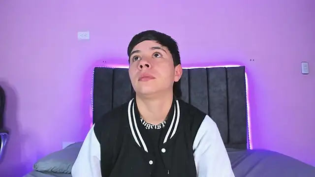 AbbySmiitth  online show from 01/20/25, 12:18