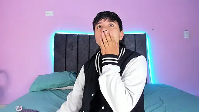 AbbySmiitth  online show from 01/28/25, 12:11