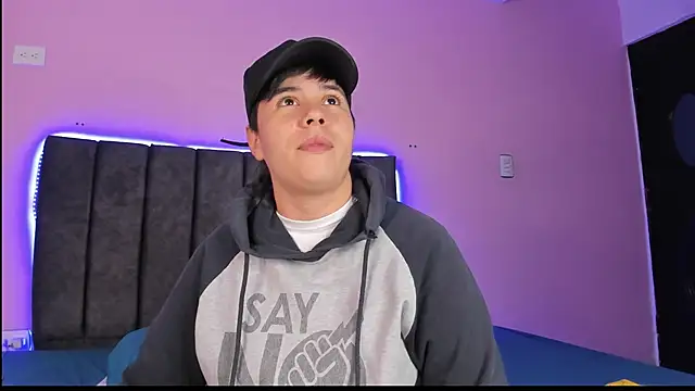 AbbySmiitth  online show from 02/01/25, 06:29