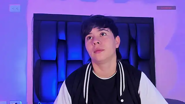 AbbySmiitth  online show from 03/11/25, 12:17