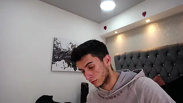 MrWilliseo online show from 03/18/25, 08:15