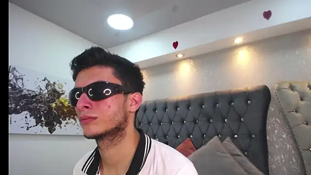 MrWilliseo online show from 03/21/25, 07:13