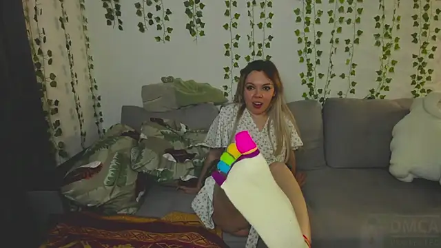 whoa-hoa-hoa-hoa-hoa online show from 02/21/26, 07:04