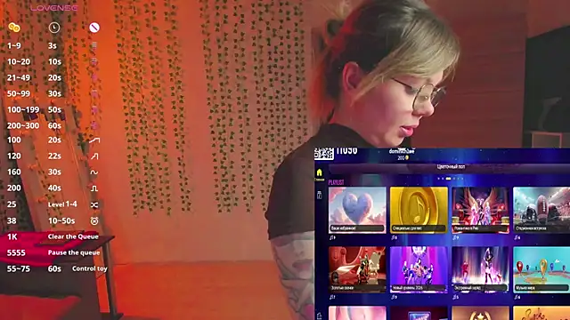 whoa-hoa-hoa-hoa-hoa online show from 03/24/26, 06:57