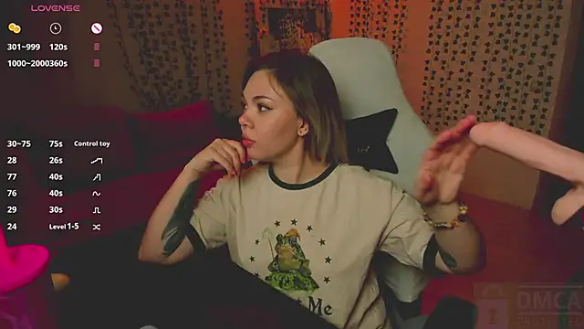 whoa-hoa-hoa-hoa-hoa online show from 04/10/26, 05:17