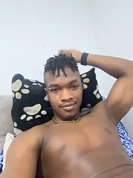 Snapshot of KENDER21_ chatting on 01/30/25, 04:27 KENDER21 online show from 01/30/25, 04:27