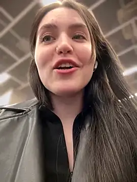 meow girl online show from 02/28/25, 11:03