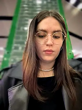 meow girl online show from 12/05/25, 09:18