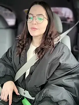 meow girl online show from 01/15/26, 08:30