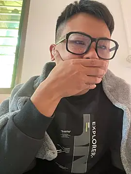 Snapshot of lixiaoshuai8 chatting on 01/19/26, 04:38 lixiaoshuai8 online show from 01/19/26, 04:38