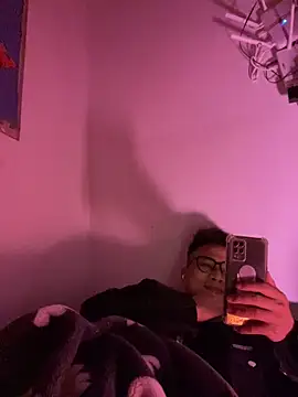 Snapshot of lixiaoshuai8 chatting on 02/10/26, 05:33 lixiaoshuai8 online show from 02/10/26, 05:33