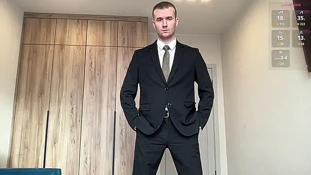 cute mark online show from 02/12/26, 11:27