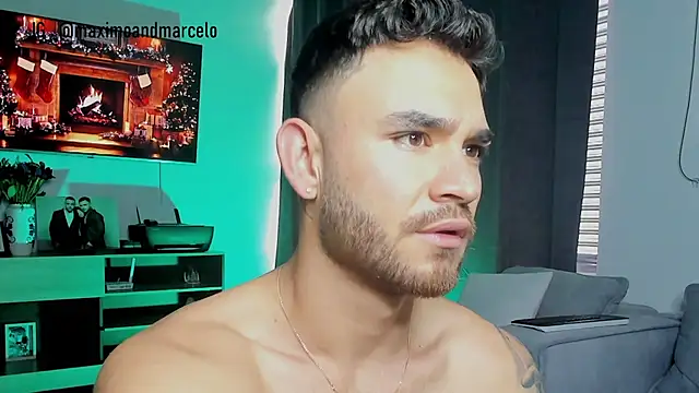 Maximo Marcelo online show from 12/22/24, 12:16