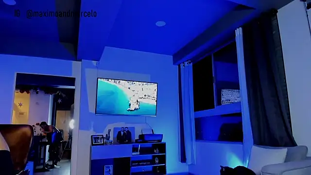 Maximo Marcelo online show from 01/08/25, 03:08