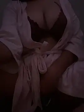 Snapshot of adry_moon666 chatting on 10/22/25, 09:09 adry moon666 online show from 10/22/25, 09:09