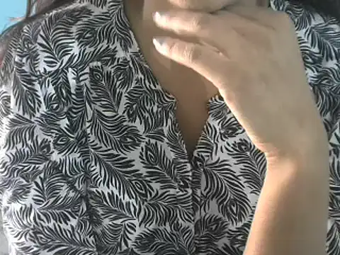 Nehasingh2024 online show from 12/12/24, 05:52