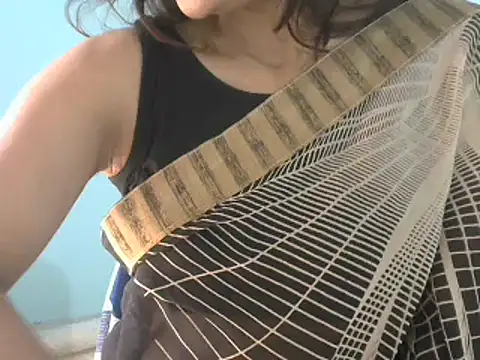 Nehasingh2024 online show from 12/25/24, 09:02