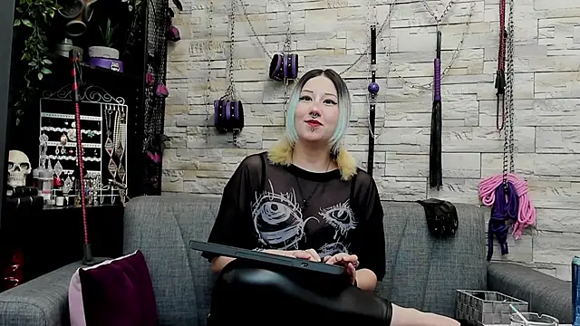 CruelMistress online show from 03/31/26, 01:07