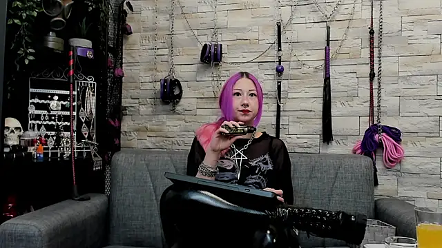 CruelMistress online show from 05/25/26, 01:33