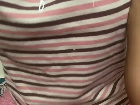 Snapshot of _FluffyHxney_ chatting on 12/04/24, 10:46 FluffyHxney online show from 12/04/24, 10:46