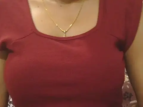 Snapshot of _FluffyHxney_ chatting on 09/14/25, 05:34 FluffyHxney online show from 09/14/25, 05:34