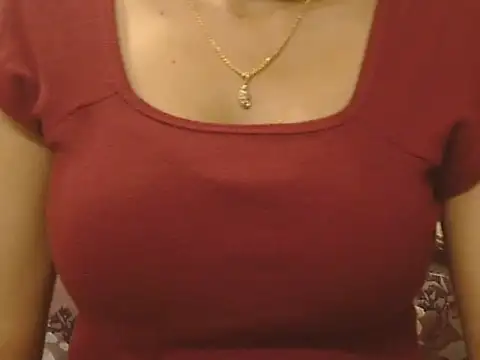 Snapshot of _FluffyHxney_ chatting on 10/05/25, 07:23 FluffyHxney online show from 10/05/25, 07:23