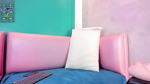 Emily Monroe  online show from 02/23/25, 11:44