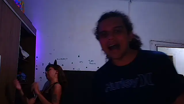 Snapshot of pepsicolacouple chatting on 03/02/25, 05:33 pepsicolacouple online show from 03/02/25, 05:33