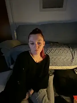 Snapshot of Stoner_BarbieXX chatting on 01/03/25, 10:51 Stoner BarbieXX online show from 01/03/25, 10:51