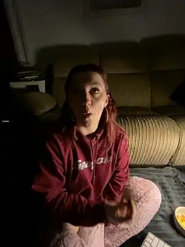 Snapshot of Stoner_BarbieXX chatting on 03/09/25, 10:52 Stoner BarbieXX online show from 03/09/25, 10:52