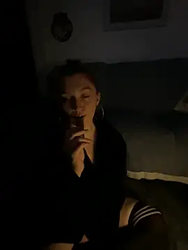 Stoner BarbieXX online show from 12/19/25, 11:01