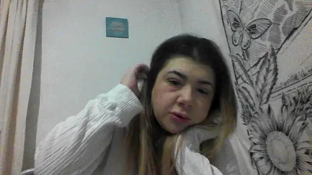 CamilaCherryX online show from 01/13/25, 12:41