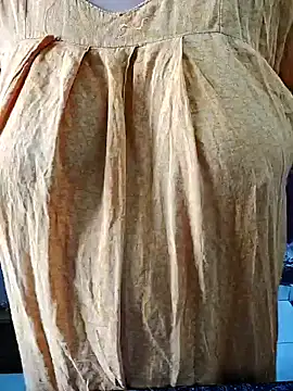 milf-kaira online show from 01/03/25, 02:54